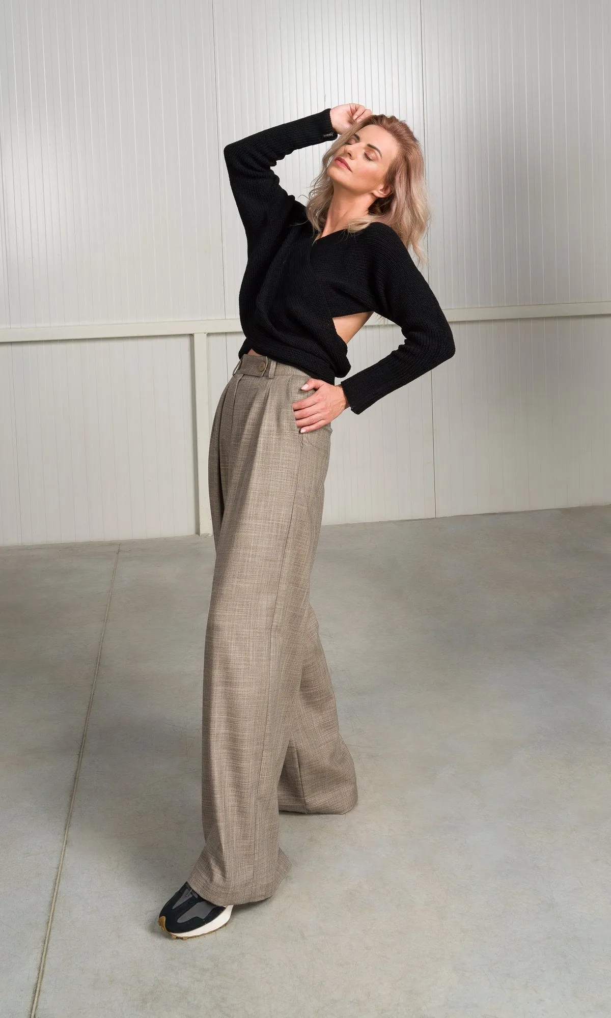 Plain Weave Tuck Pants